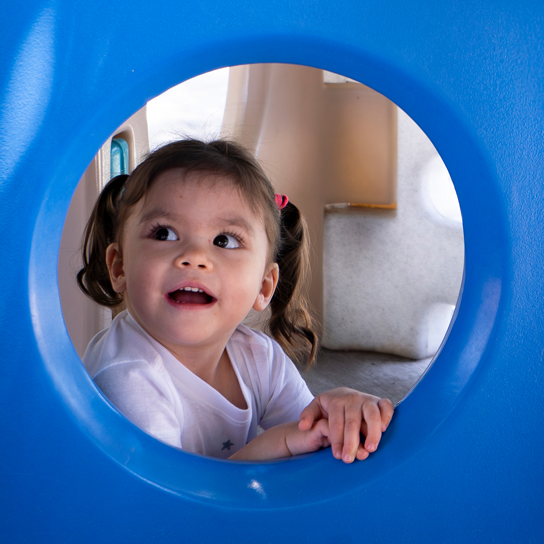 NIÑA AZUL